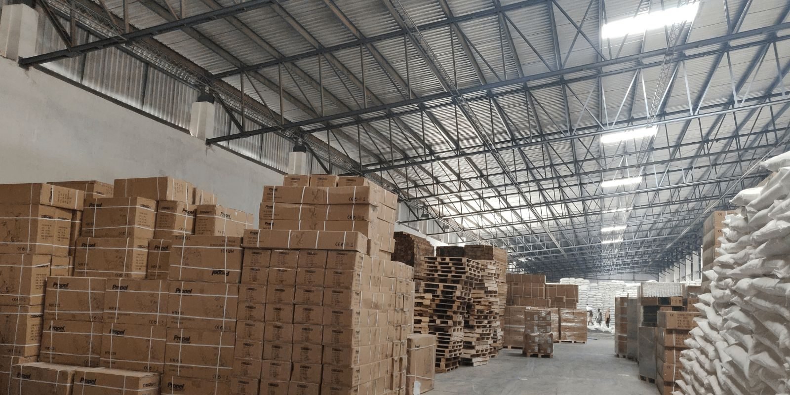 Warehouse storage