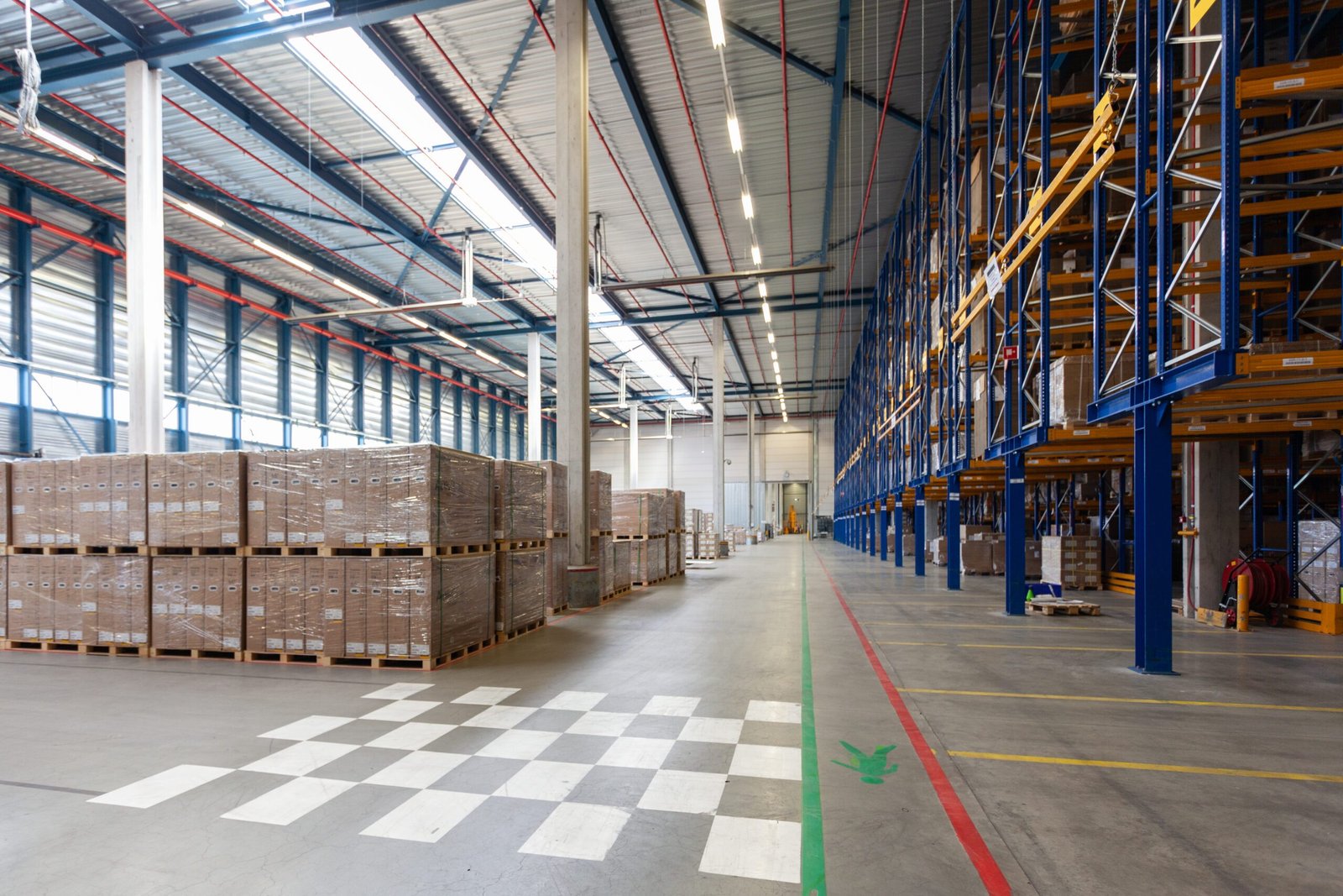 How a Logistics Warehouse Streamlines Storage, Handling, and Distribution